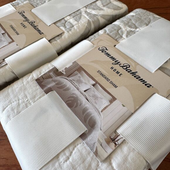 Tommy Bahama Molokai Pre-washed Cotton Quilted Standard Shams Floral Tropical - Picture 4 of 8